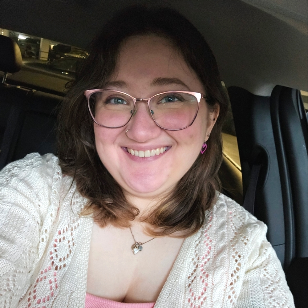 Meet your Posher, Madeline